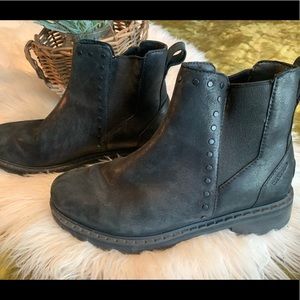 Sorel black Chelsea boots, size 8.5.  Great condition